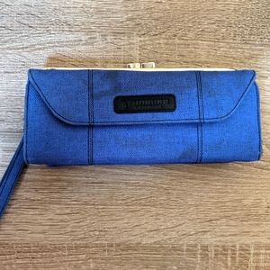 Very cute Timbuk2 Wristlet